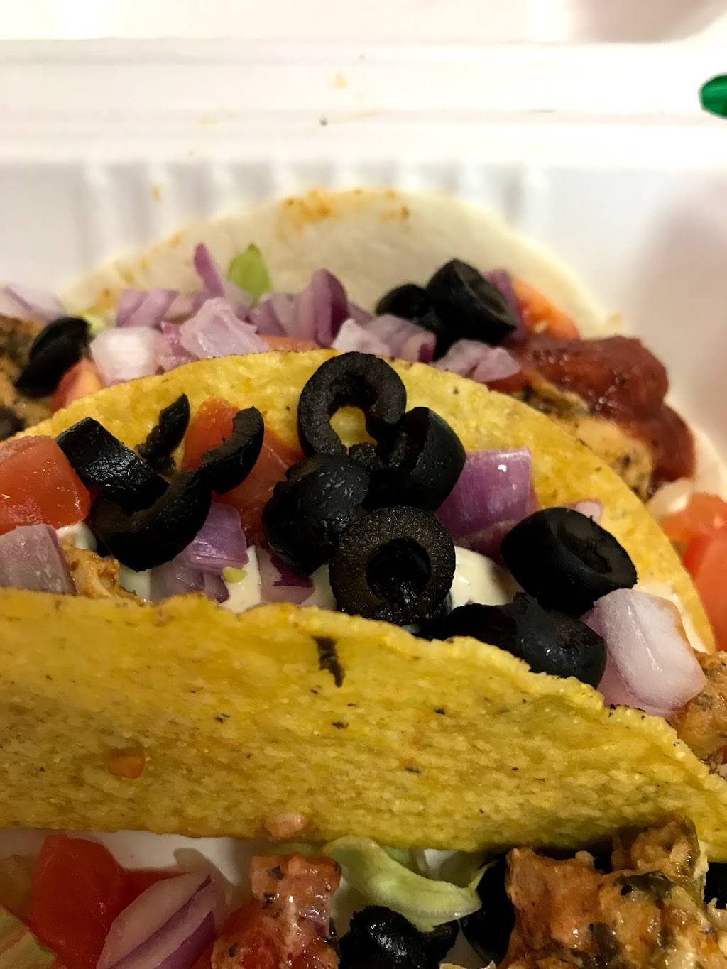 Hub Burritos | restaurant | 1405 Upper Ottawa St #4, Hamilton, ON L8W 3J6, Canada | 9055264894 OR +1 905-526-4894