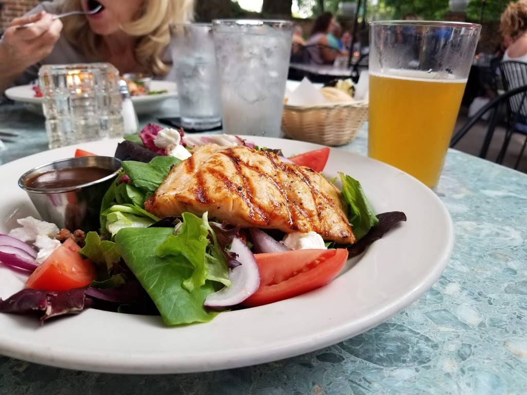 The Old Fourth Street Filling Station | restaurant | 871 W 4th St, Winston-Salem, NC 27101, USA | 3367247600 OR +1 336-724-7600