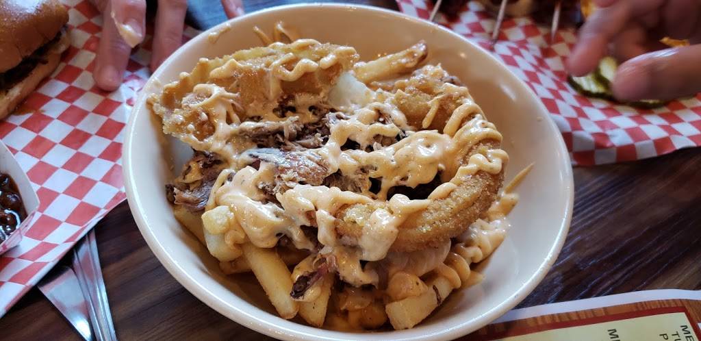 Smokeys On The Boulevard BBQ | restaurant | 8669 W 135th St, Overland Park, KS 66223, USA | 9138977427 OR +1 913-897-7427