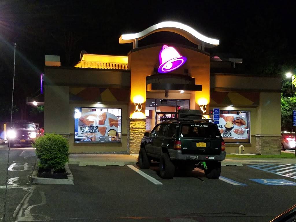 Taco Bell | meal takeaway | 2425 N Ocean Ave, Farmingville, NY 11738, USA | 6316985763 OR +1 631-698-5763