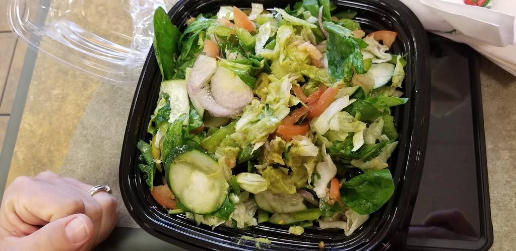 Subway | restaurant | 910 S Hampton Rd, Dallas, TX 75208, USA | 2149412211 OR +1 214-941-2211