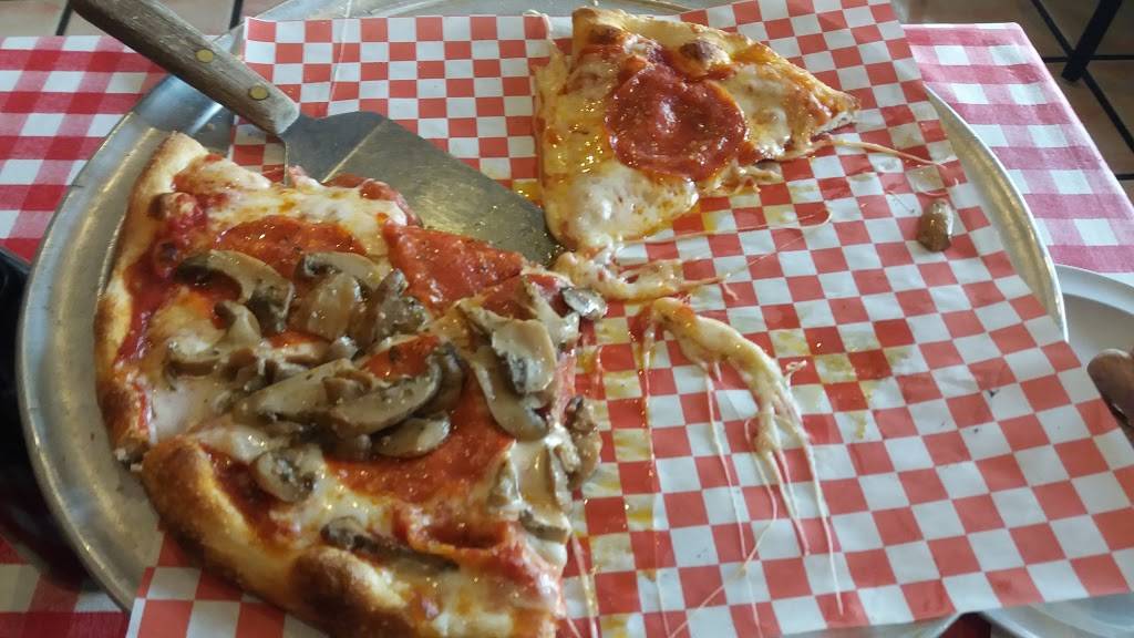 Big Anthony & Guidos Pizza | restaurant | 1142 N University Dr, Coral Springs, FL 33071, USA | 9547534445 OR +1 954-753-4445