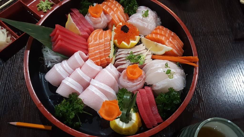 Show Sushi | restaurant | 50 Centerpointe Dr, La Palma, CA 90623, USA | 7145227780 OR +1 714-522-7780