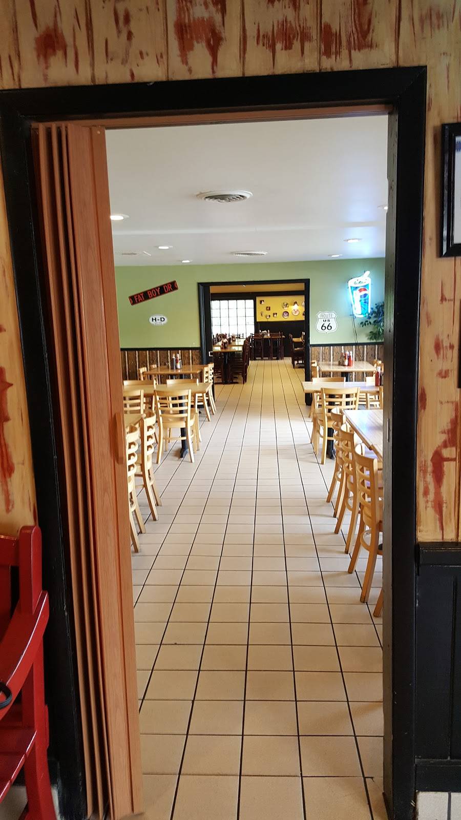 The Original Carolina Barbecue of Garner, Inc. | restaurant | 733 US-70 E, Garner, NC 27529, USA | 9197730222 OR +1 919-773-0222