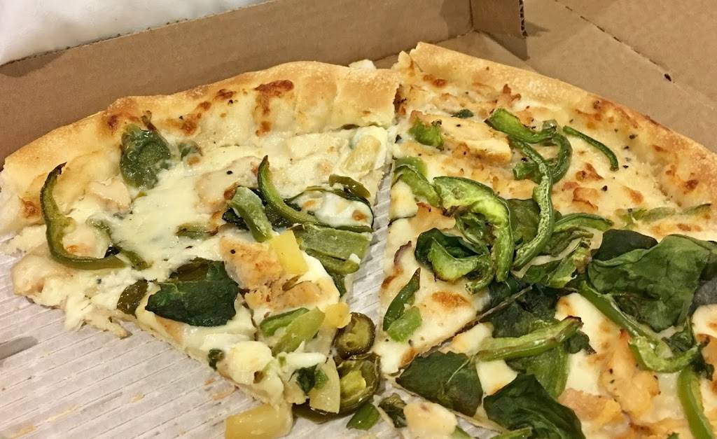 Pizza Hut | meal takeaway | 3408 S Blvd, Edmond, OK 73013, USA | 4053417223 OR +1 405-341-7223