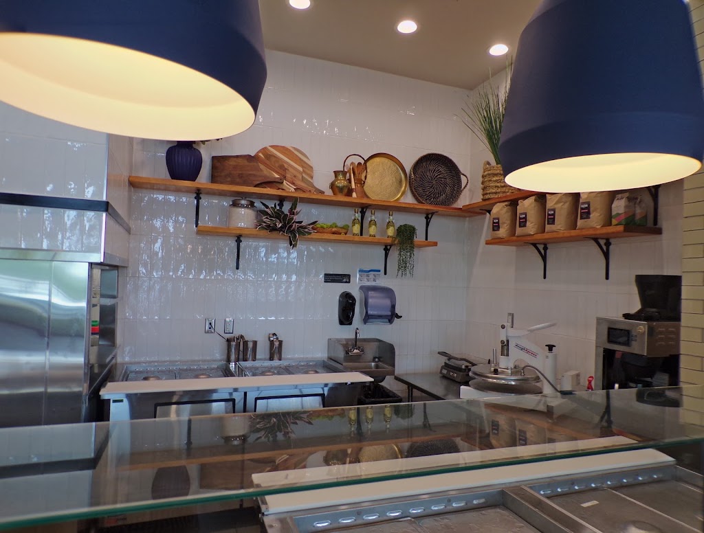 Sofis Table | restaurant | 1600 Premium Outlets Blvd Suite 600, Norfolk, VA 23502, USA | 7574472496 OR +1 757-447-2496