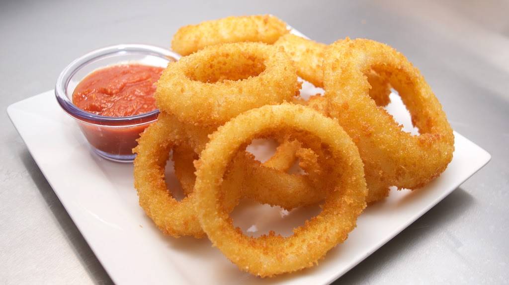 Wings R King | restaurant | 5429 Beacon Dr, Irondale, AL 35210, USA | 2055385109 OR +1 205-538-5109