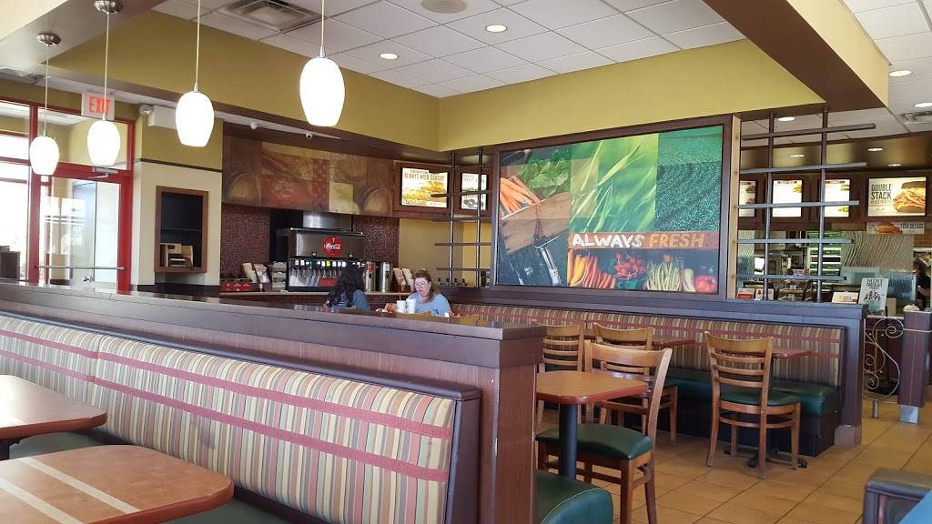 Arbys | restaurant | 851 US-81, Decatur, TX 76234, USA | 9406264938 OR +1 940-626-4938