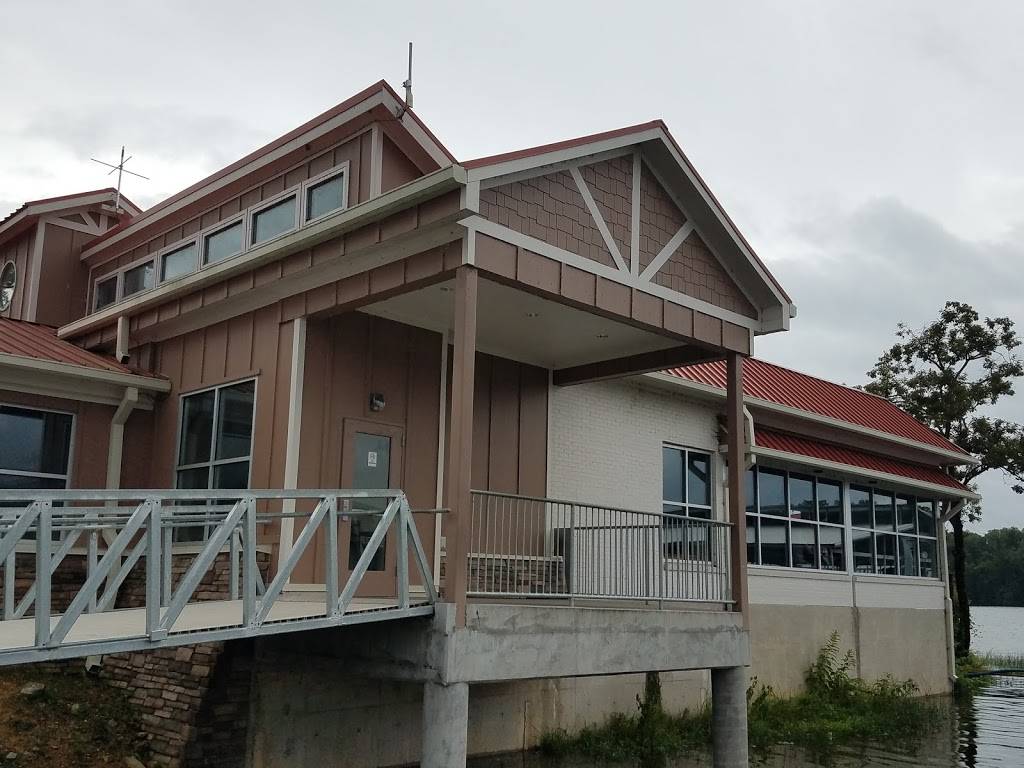 Dockside Cafe | restaurant | 8411 Harrison Bay Rd, Harrison, TN 37341, USA | 4233449998 OR +1 423-344-9998