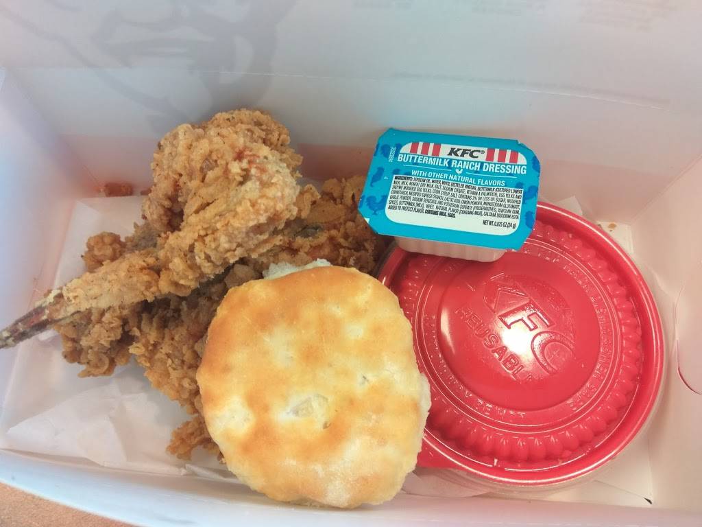 KFC | restaurant | 4250 E Southport Rd, Indianapolis, IN 46237, USA | 3177887272 OR +1 317-788-7272