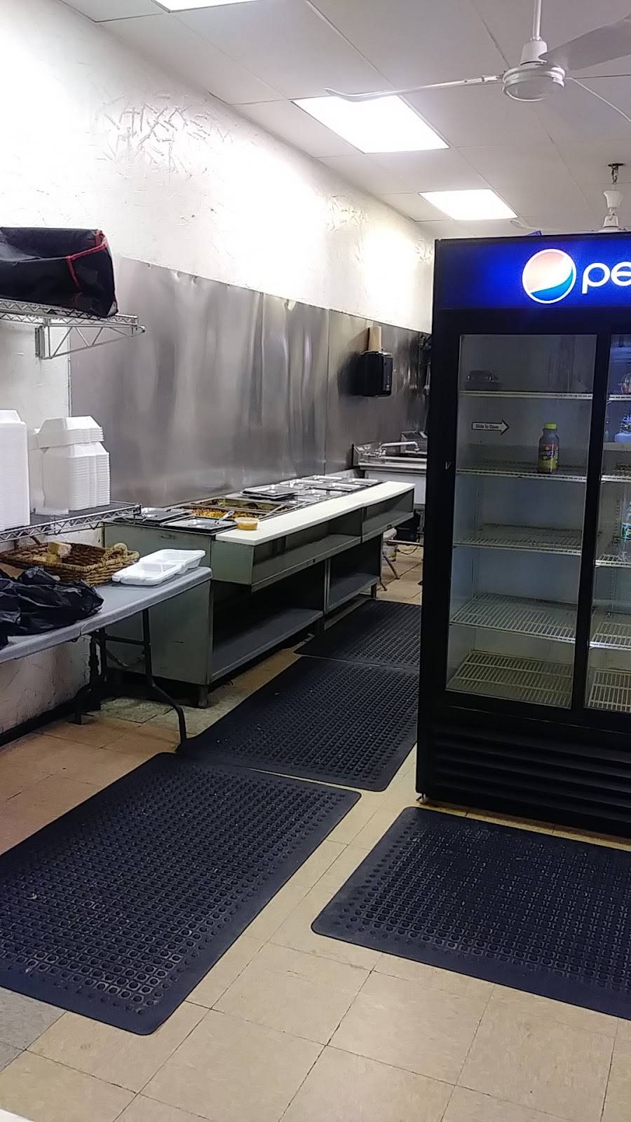 Ol Boys Soul Food Restaurant | restaurant | 243 S 60th St, Philadelphia, PA 19139, USA | 2154713331 OR +1 215-471-3331