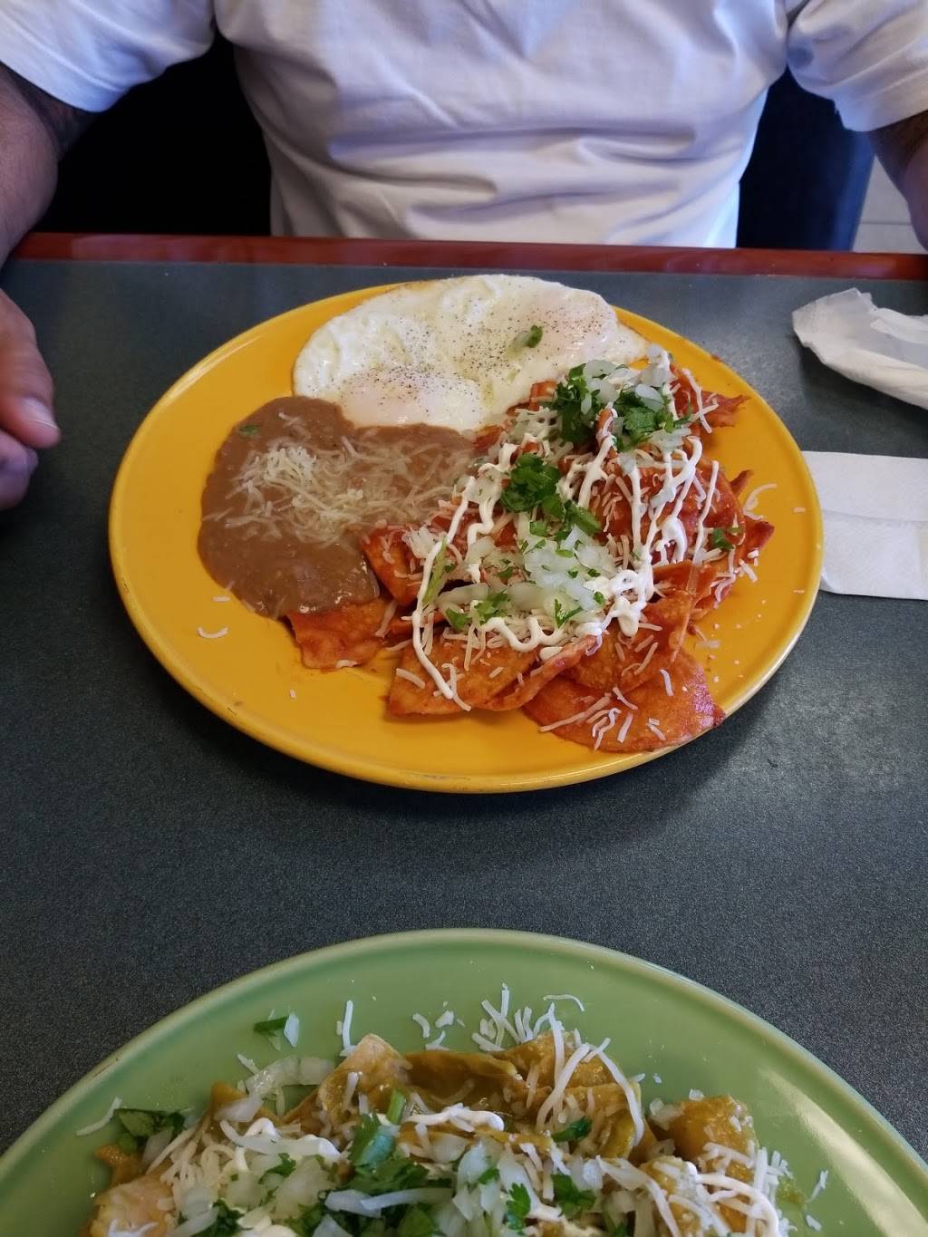 Birrieria Las Marias | restaurant | 4819 N 83rd Ave, Phoenix, AZ 85033, USA | 6233744264 OR +1 623-374-4264