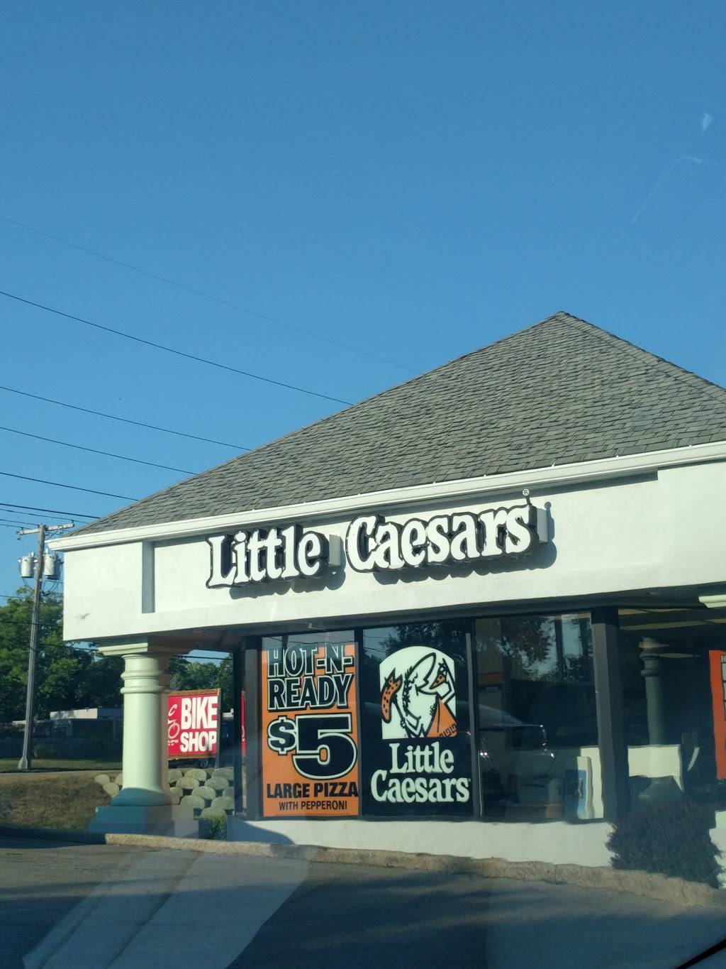 Little Caesars Pizza | meal takeaway | 6363 Monroe St, Sylvania, OH 43560, USA | 4198851933 OR +1 419-885-1933