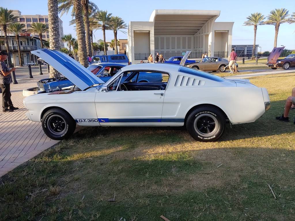 Krystal | restaurant | 277 3rd St S, Jacksonville Beach, FL 32250, USA | 9042466100 OR +1 904-246-6100