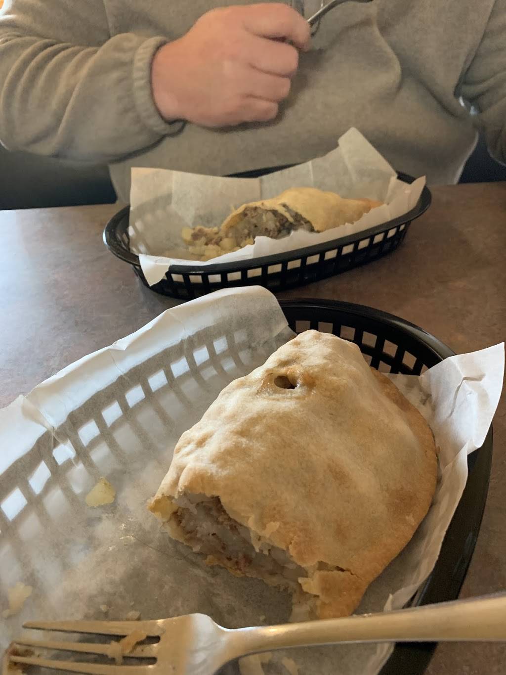Joes Pasty Shop | bakery | 116 W Aurora St, Ironwood, MI 49938, USA | 9069324412 OR +1 906-932-4412