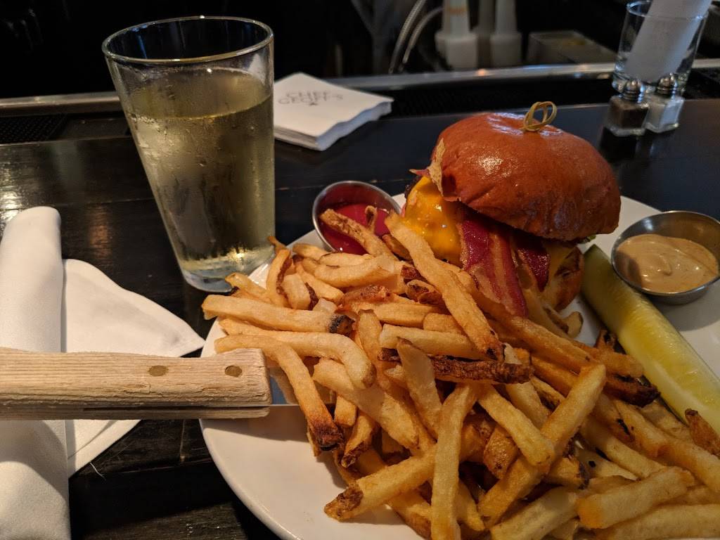 Chef Geoffs Tysons | restaurant | 8045 Leesburg Pike suite 120, Vienna, VA 22182, USA | 5712826003 OR +1 571-282-6003