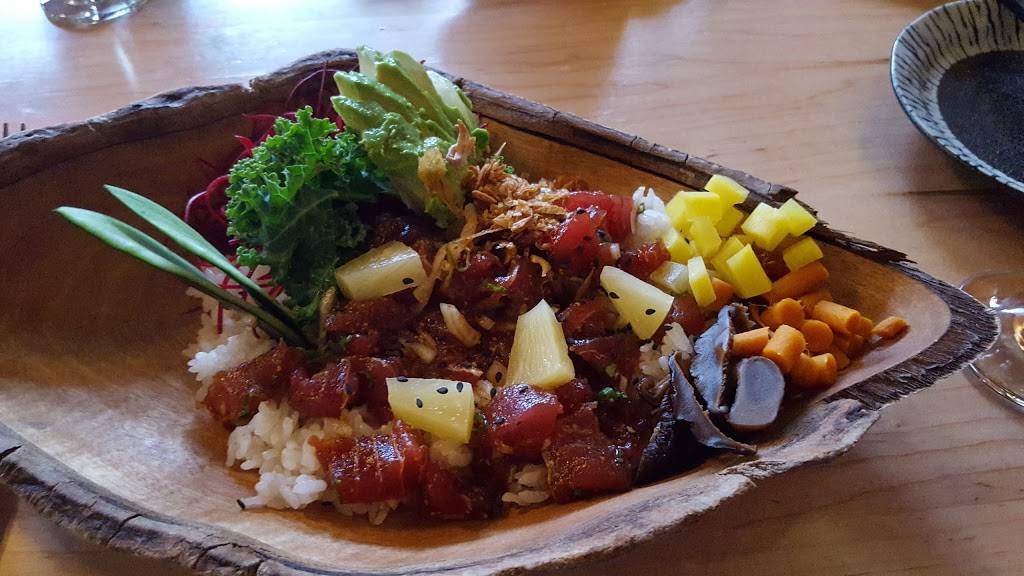 Earths Kitchen | restaurant | 3715 N Halsted St, Chicago, IL 60613, USA | 7736486000 OR +1 773-648-6000