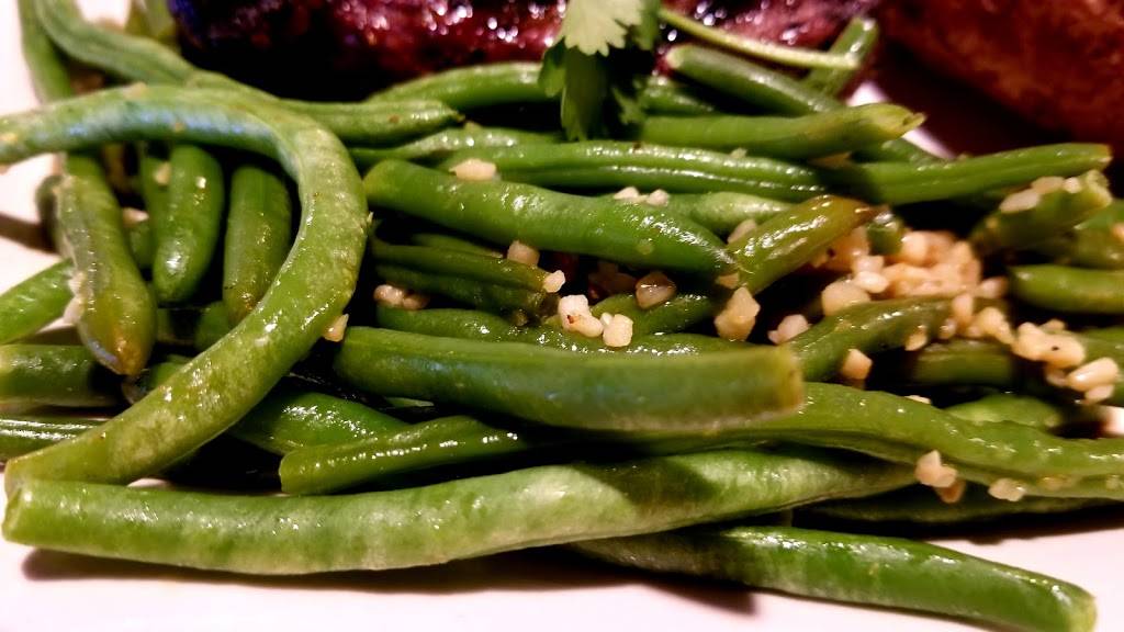 Beaver Lake Bistro | restaurant | 14528 E Hwy 12, Rogers, AR 72756, USA | 4793726554 OR +1 479-372-6554