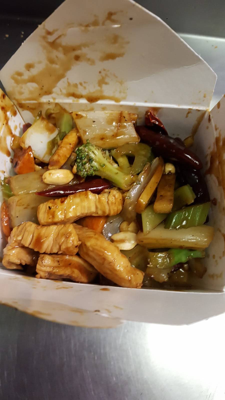 Chinese Chefs | restaurant | 361 N Canal Blvd, Thibodaux, LA 70301, USA | 9854483580 OR +1 985-448-3580