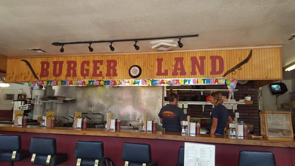 BurgerLand | restaurant | 802 E Pridemore Dr, Lincoln, AR 72744, USA | 4798243724 OR +1 479-824-3724
