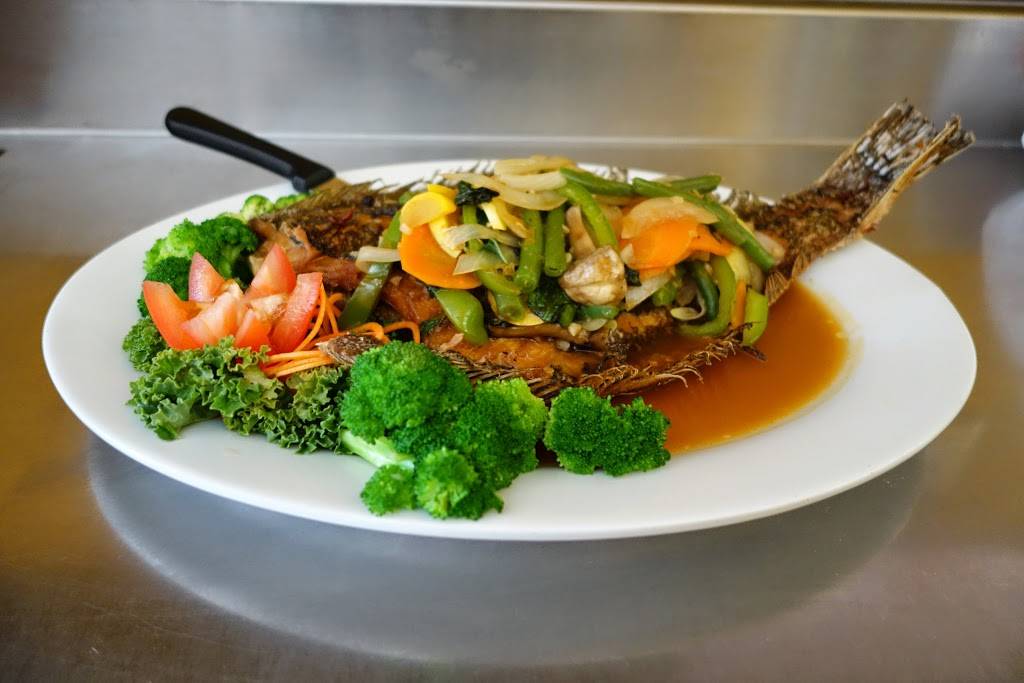 Big Thai Restaurant | restaurant | Shopping Center, 1319 Military Cutoff Rd, Wilmington, NC 28405, USA | 9102566588 OR +1 910-256-6588