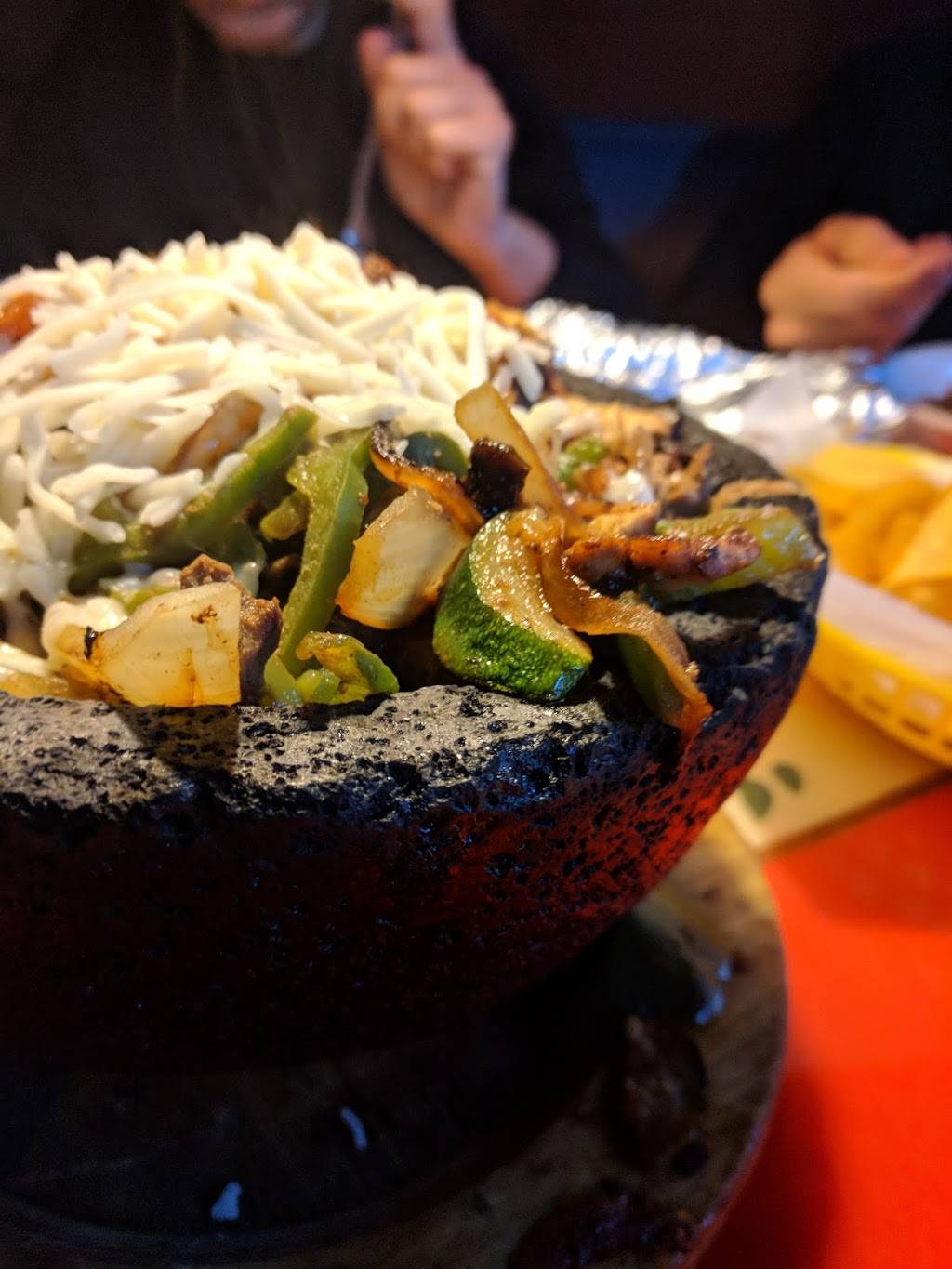 Salsas Mexican Restaurant | restaurant | 1635 Wells Rd, Orange Park, FL 32073, USA | 9045793579 OR +1 904-579-3579