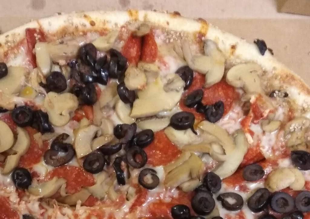 Hungry Howies Pizza | meal delivery | 7628 Sun Vista Way, Orlando, FL 32822, USA | 4072820555 OR +1 407-282-0555