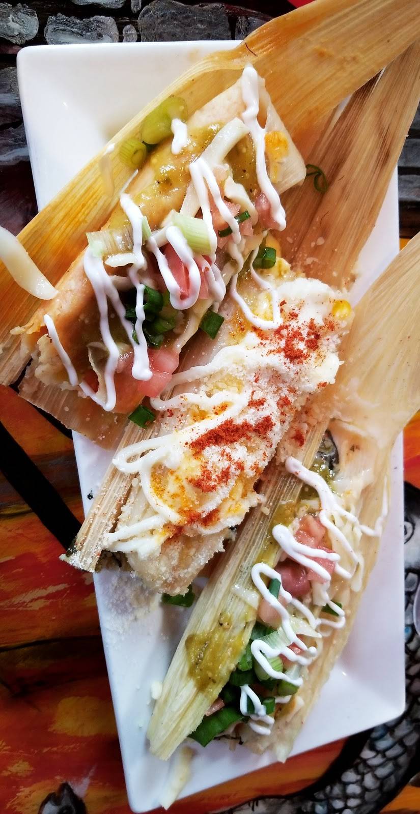 Estrella Negra | restaurant | 2346 W Fullerton Ave, Chicago, IL 60647, USA | 7732275993 OR +1 773-227-5993