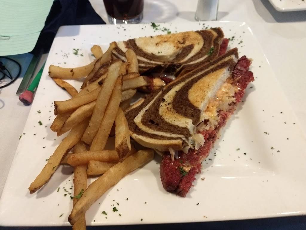 Lakehouse Tavern | restaurant | 157 Main St, Hopkinton, NH 03229, USA | 6037461800 OR +1 603-746-1800