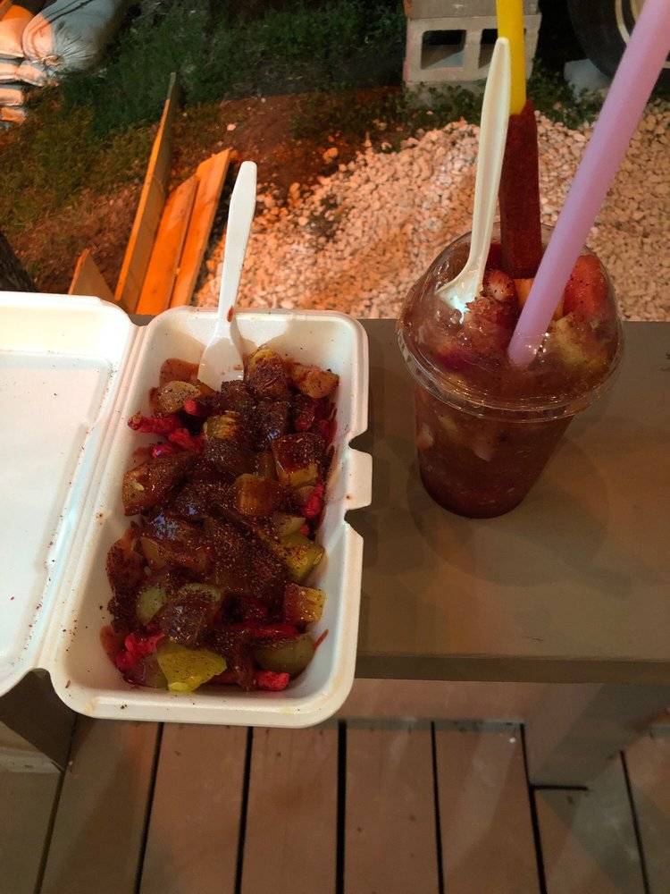 Juicy Fruits | cafe | 6739 S Congress Ave, Austin, TX 78745, USA | 5127703351 OR +1 512-770-3351