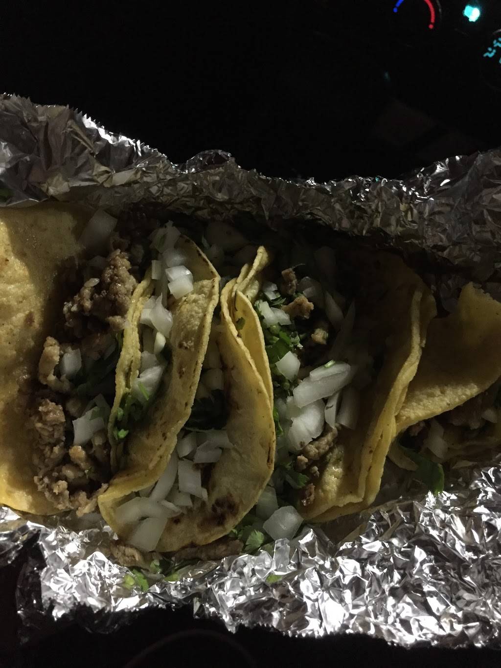 El Rey Del Taco | restaurant | 2509 Oakcliff St, Houston, TX 77023, USA | 8327033508 OR +1 832-703-3508