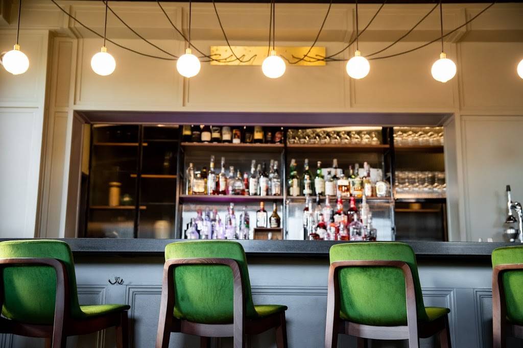 Campagna Italian Kitchen + Wine Bar | restaurant | 202 High St, Farmville, VA 23901, USA | 4346581144 OR +1 434-658-1144