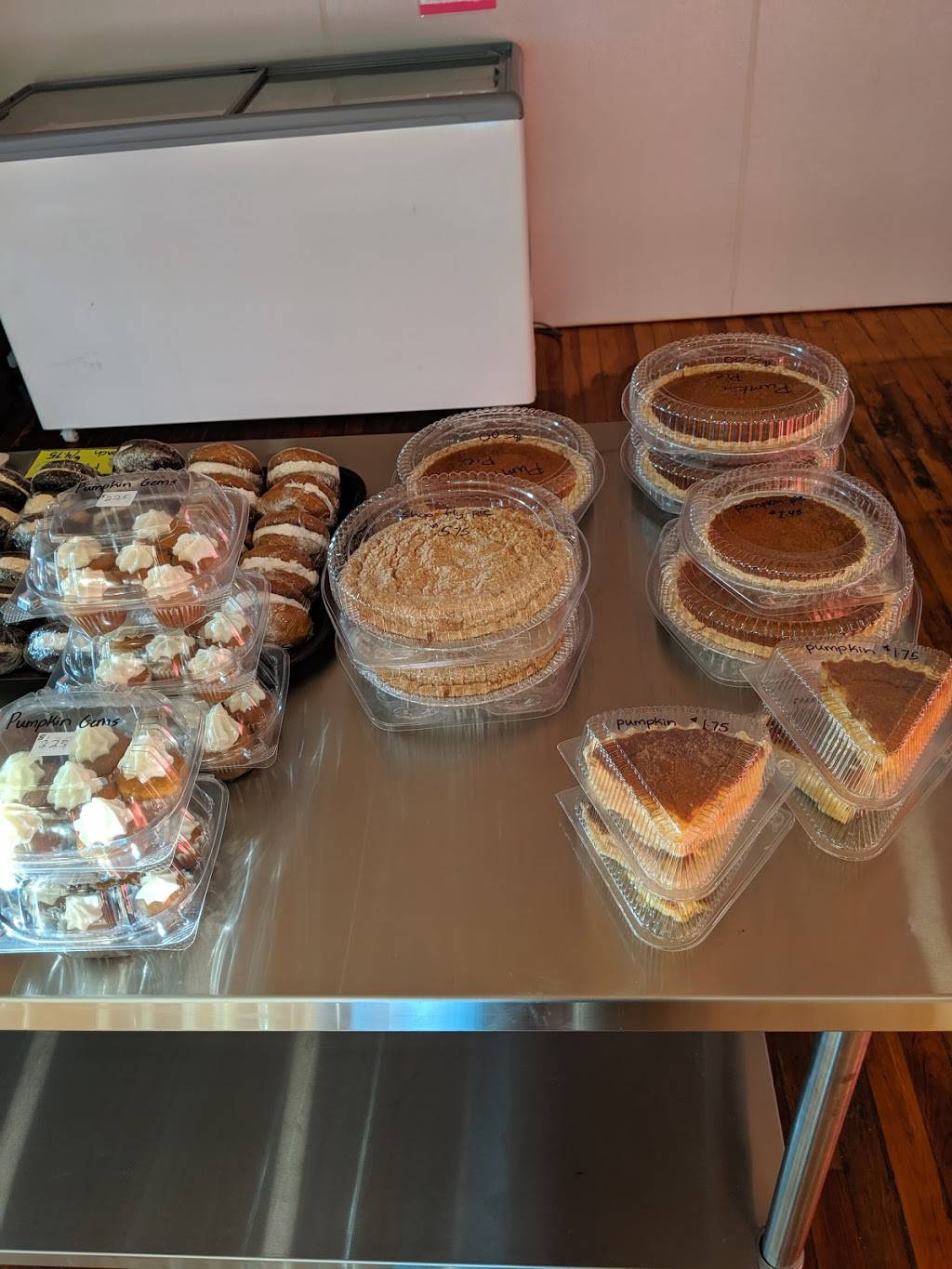 Rachels softpretzels | restaurant | 230 Market St, Millersburg, PA 17061, USA | 7176508788 OR +1 717-650-8788