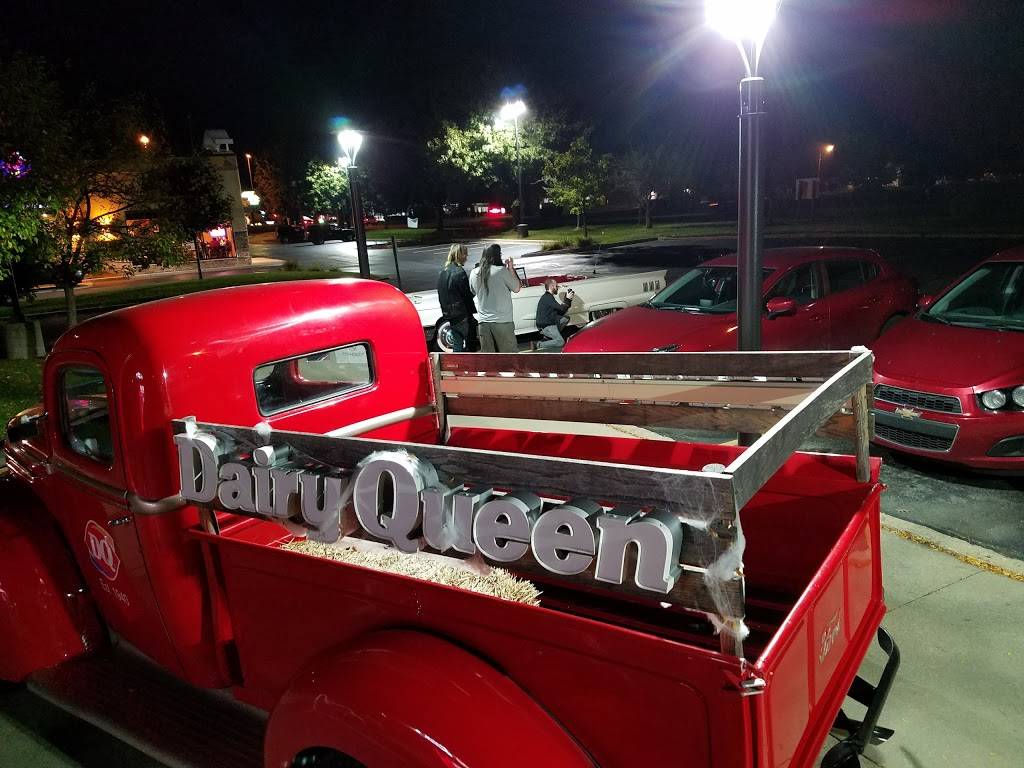 Taco Bell | meal takeaway | 22315 Pontiac Trail, South Lyon, MI 48178, USA | 2484461120 OR +1 248-446-1120