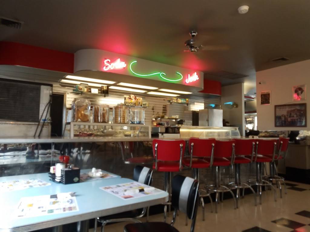 Soda Jerk Diner & Dairy Bar | cafe | 403 E Main St, Hummelstown, PA 17036, USA | 7175667707 OR +1 717-566-7707