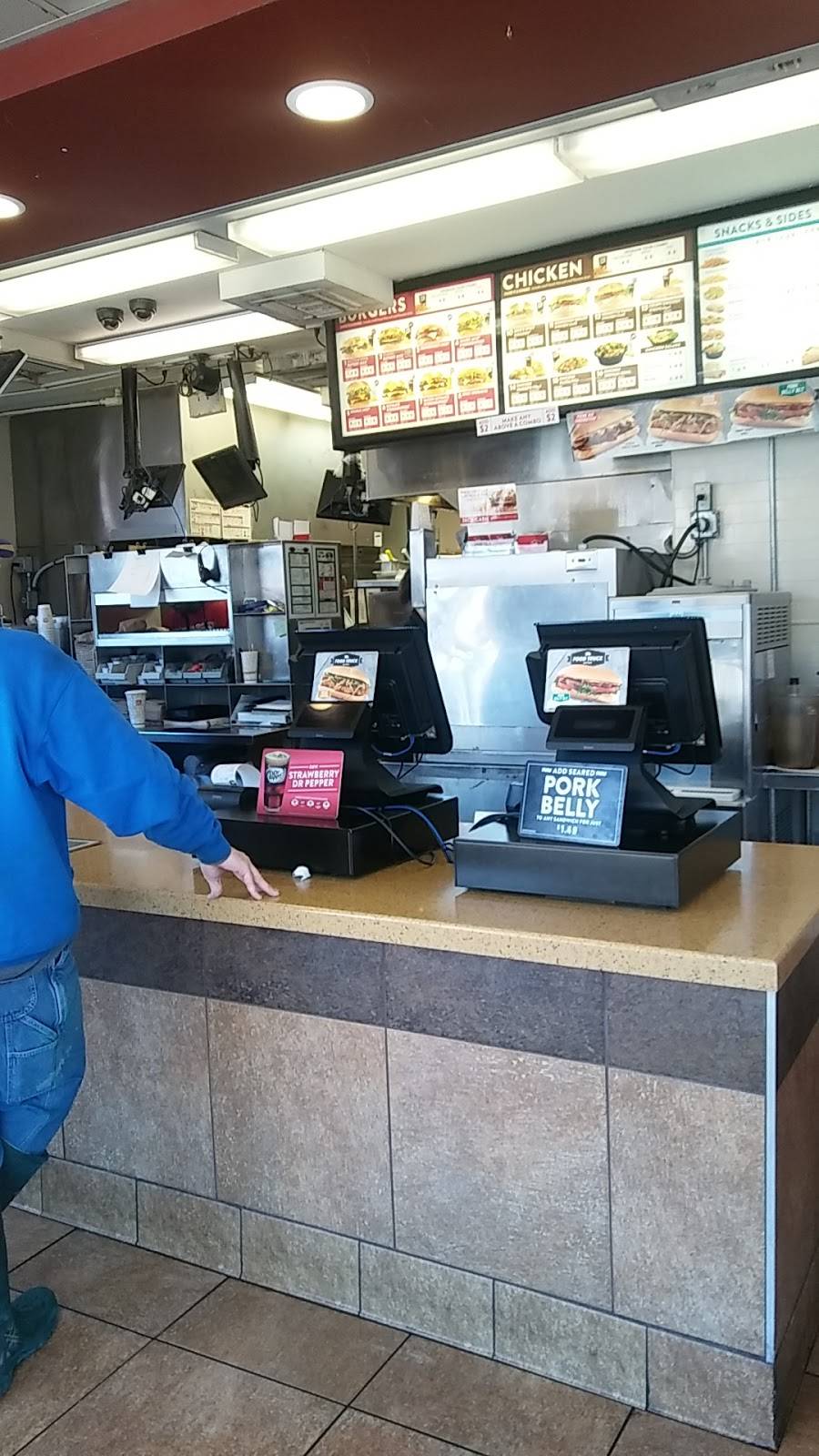 Jack in the Box | restaurant | 1649 Washington Ave, Alton, IL 62002, USA | 6184650093 OR +1 618-465-0093