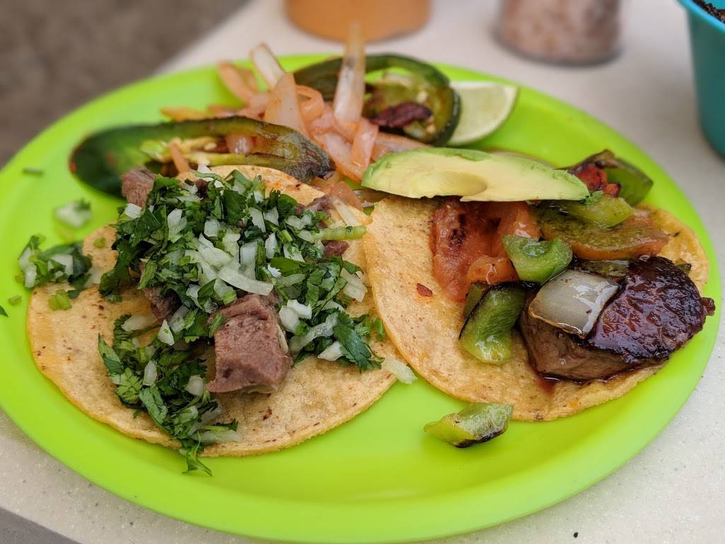 Taquero | restaurant | 1601 Singleton Blvd, Dallas, TX 75212, USA | 2146471383 OR +1 214-647-1383