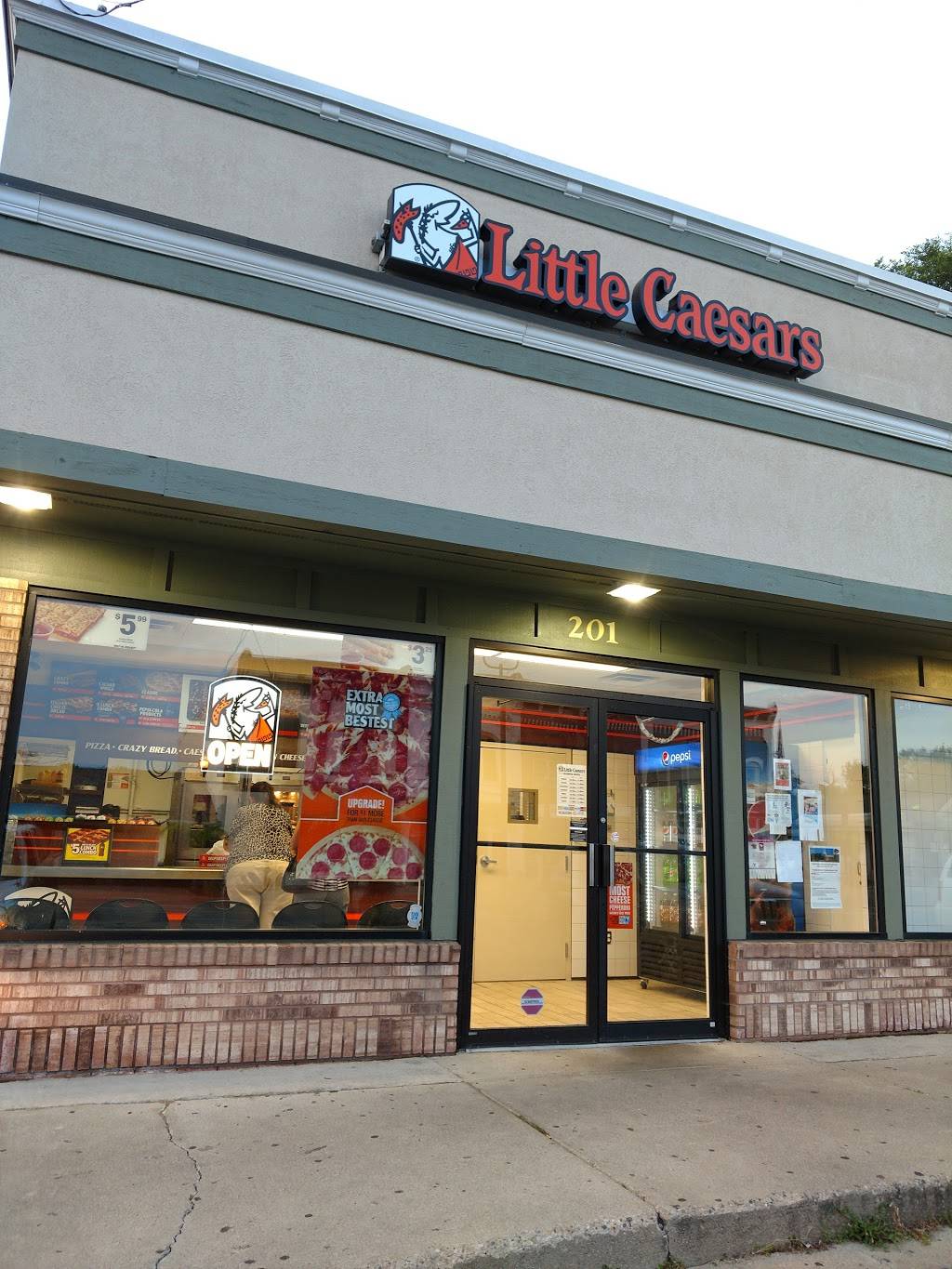 Little Caesars Pizza | meal takeaway | 201 E Main St, Flushing, MI 48433, USA | 8106597520 OR +1 810-659-7520
