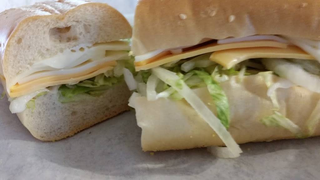 Panos Big Boy | restaurant | 732 Burnham Ave, Calumet City, IL 60409, USA | 7088915530 OR +1 708-891-5530