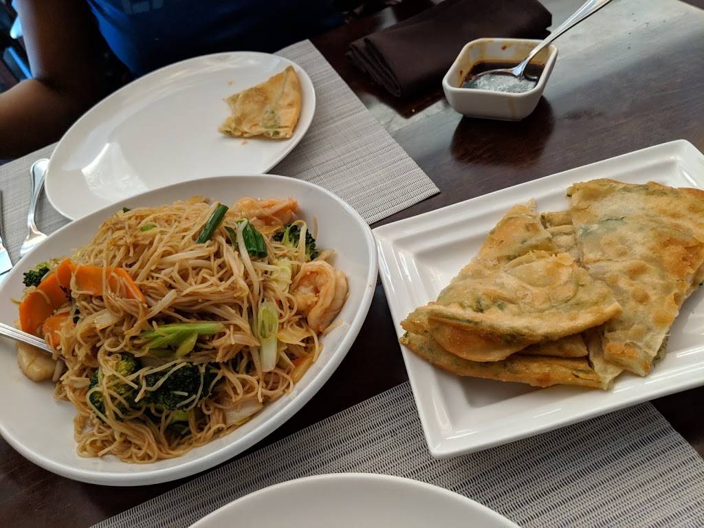 Mr Chans | restaurant | 534 Adams St, Milton, MA 02186, USA | 6176988882 OR +1 617-698-8882