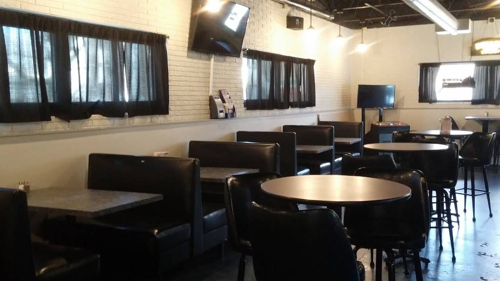 Dylans Pub & Grille | restaurant | 789 Centre St, Brockton, MA 02302, USA | 7743817103 OR +1 774-381-7103