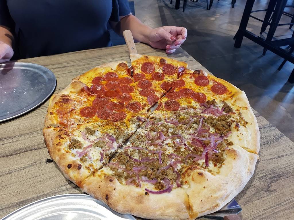 Rockn Dough Pizza & Brewery | restaurant | 3449 Dickerson Pike, Nashville, TN 37207, USA | 6293330404 OR +1 629-333-0404