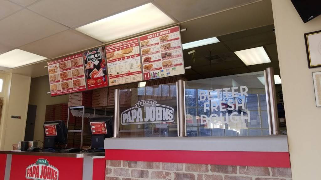 Papa Johns Pizza | restaurant | 123 S Main St, North Wales, PA 19454, USA | 2156997200 OR +1 215-699-7200
