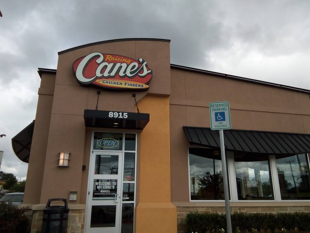 Raising Canes Chicken Fingers | meal takeaway | 8915 Potranco Rd, San Antonio, TX 78251, USA | 2106800303 OR +1 210-680-0303