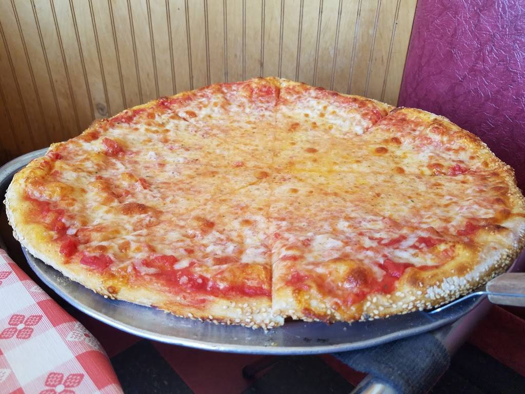 Pietros Pizzeria | restaurant | 476 E Meadow Ave, East Meadow, NY 11554, USA | 5167948820 OR +1 516-794-8820