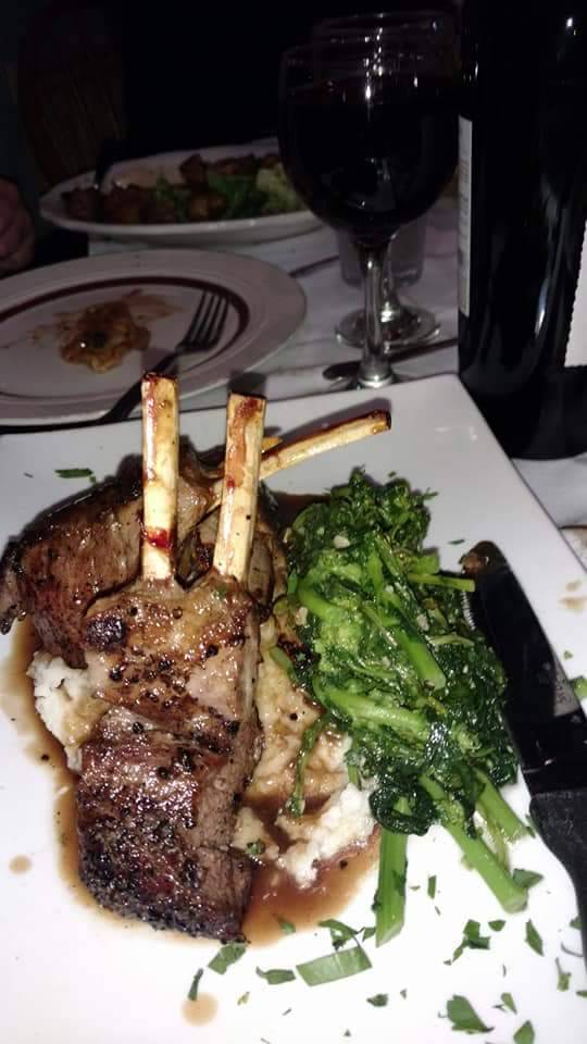 Mafaldas | restaurant | 3681 Nottingham Way, Hamilton Township, NJ 08690, USA | 6095875800 OR +1 609-587-5800