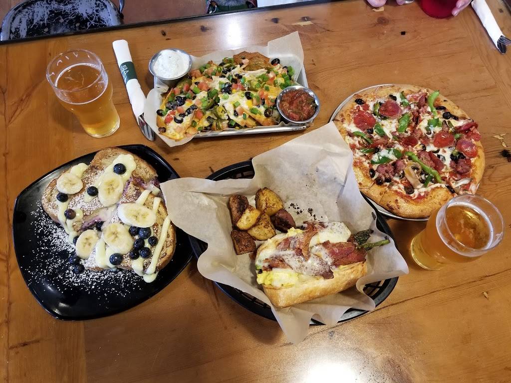 Shorts Brewing Company Bellaire Pub | restaurant | 121 N Bridge St, Bellaire, MI 49615, USA | 2314982300 OR +1 231-498-2300