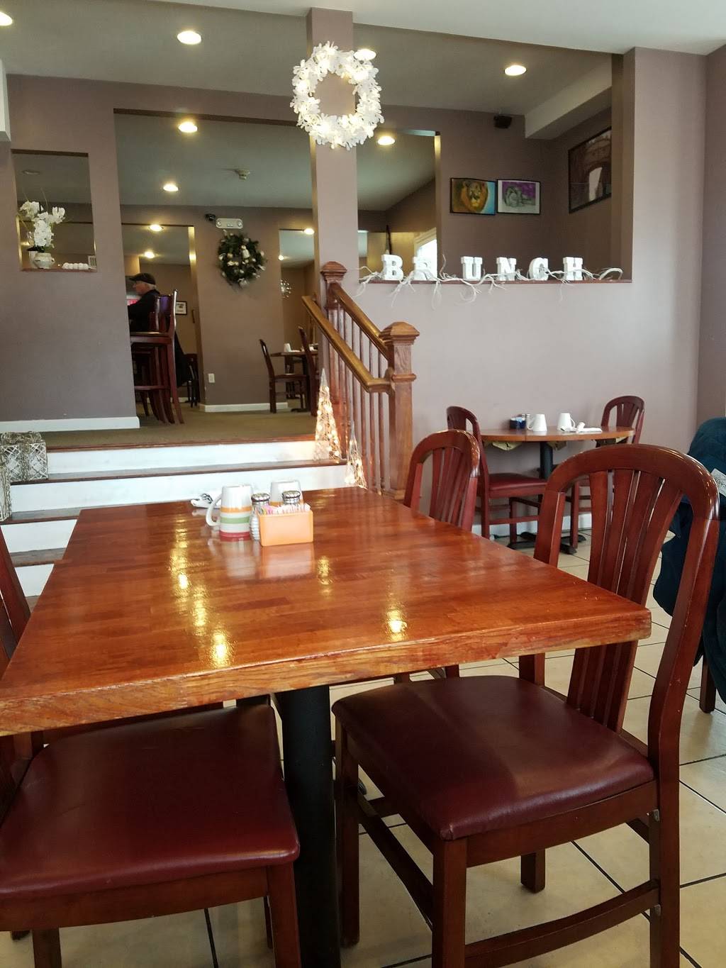 Livias Dish | restaurant | 1394 Main St, Worcester, MA 01603, USA | 5089268861 OR +1 508-926-8861