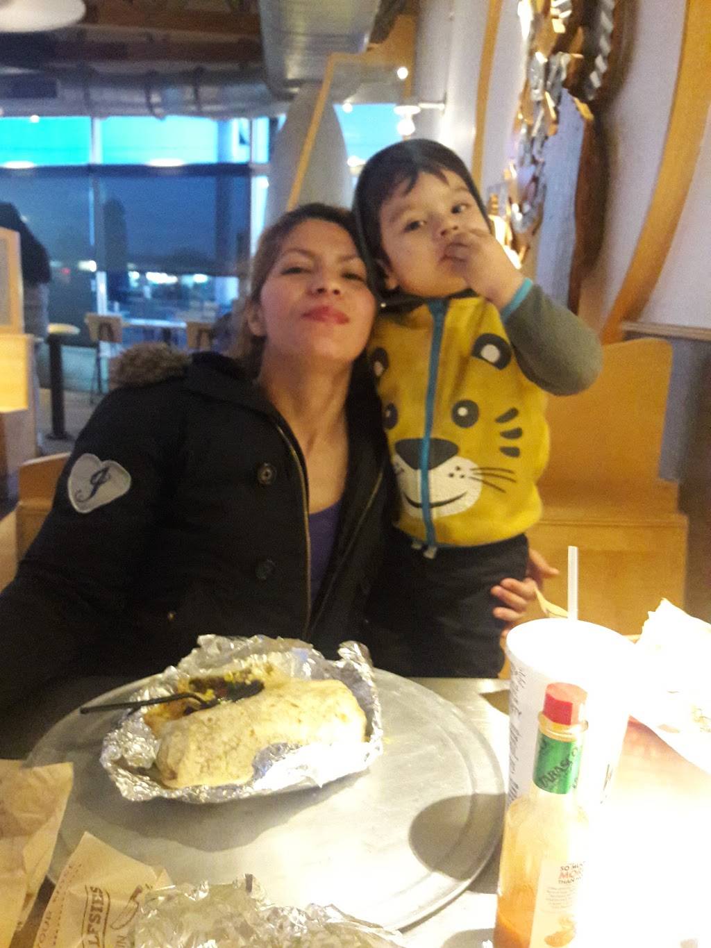 Chipotle Mexican Grill | restaurant | 1960 E Dublin Granville Rd, Columbus, OH 43229, USA | 6148914257 OR +1 614-891-4257