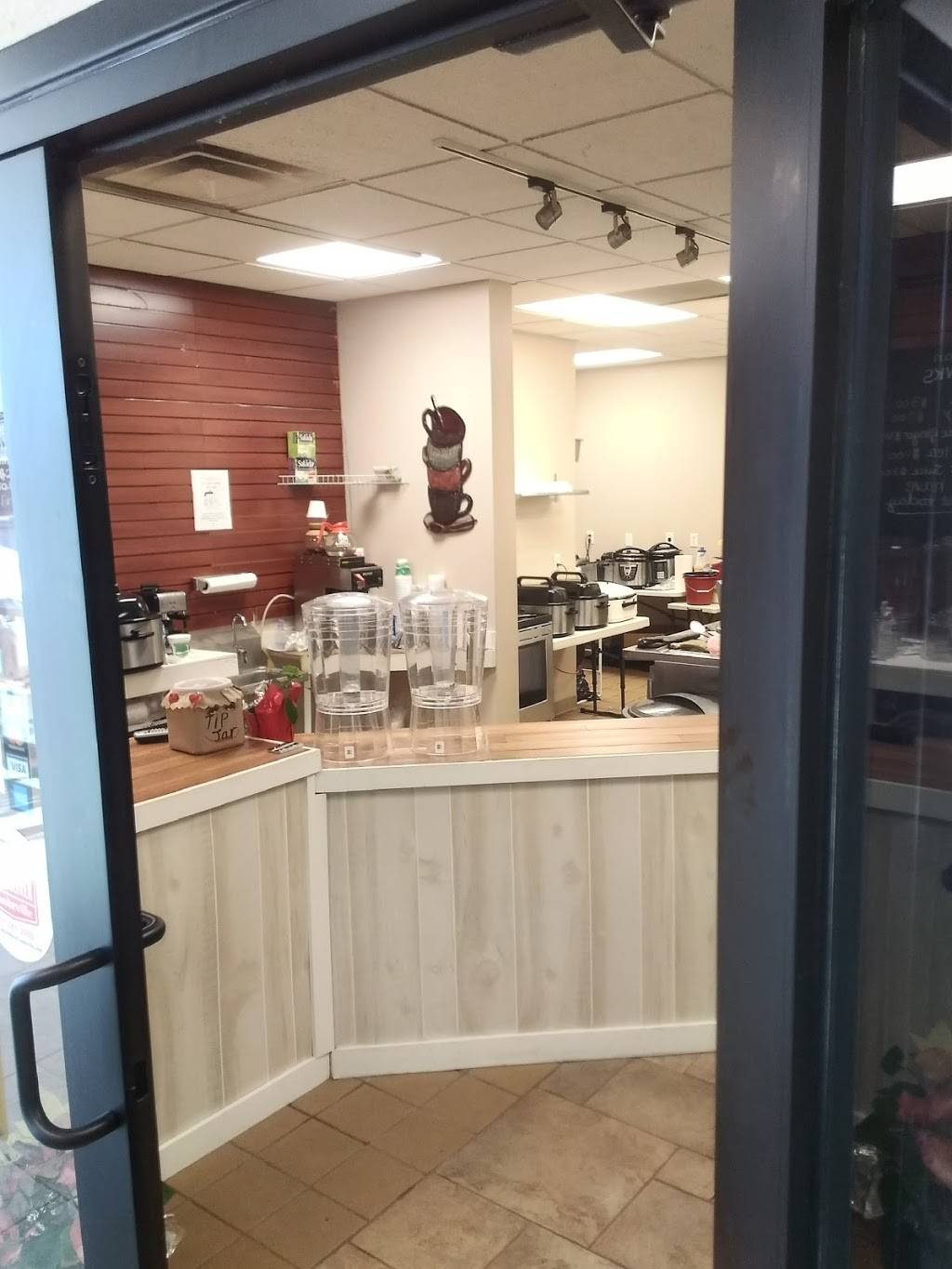 Caribbean Cafe Restaurant | cafe | 315 N Washington Ave Ste 120, Cookeville, TN 38501, USA | 9318549227 OR +1 931-854-9227